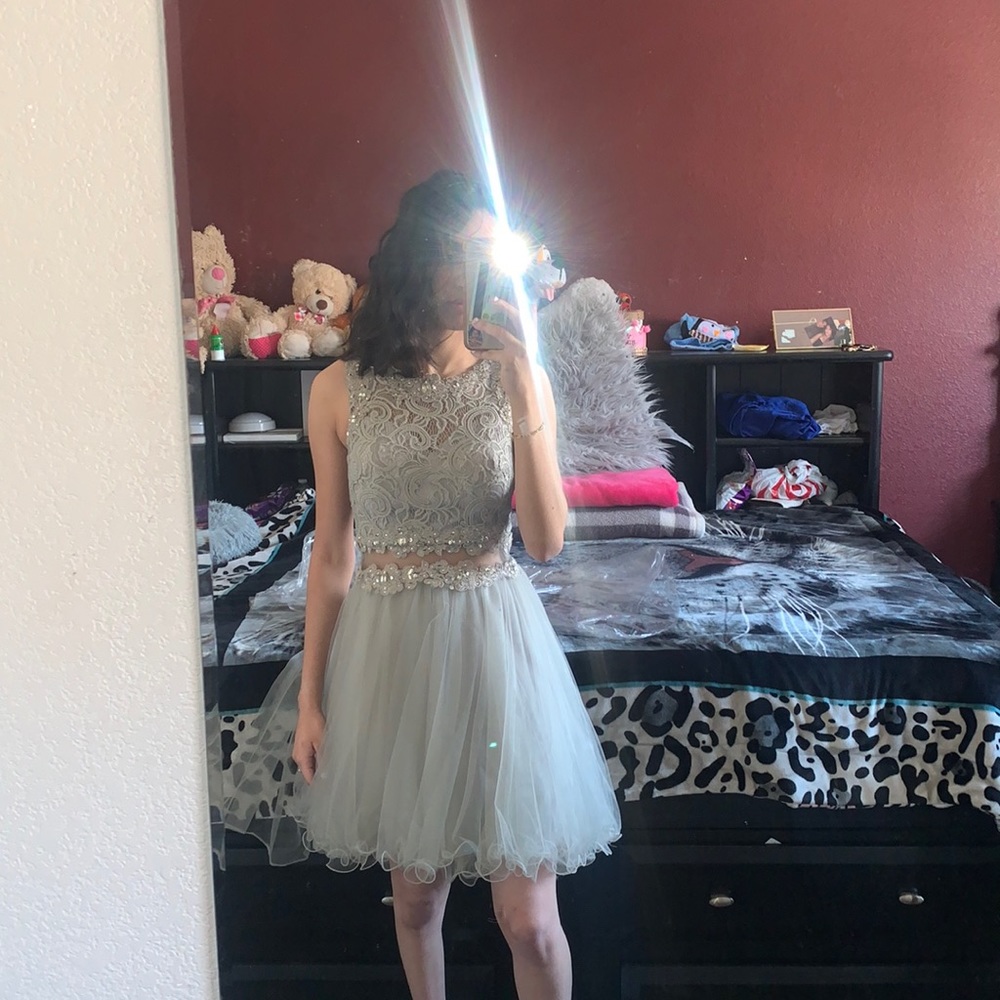 Dama dress